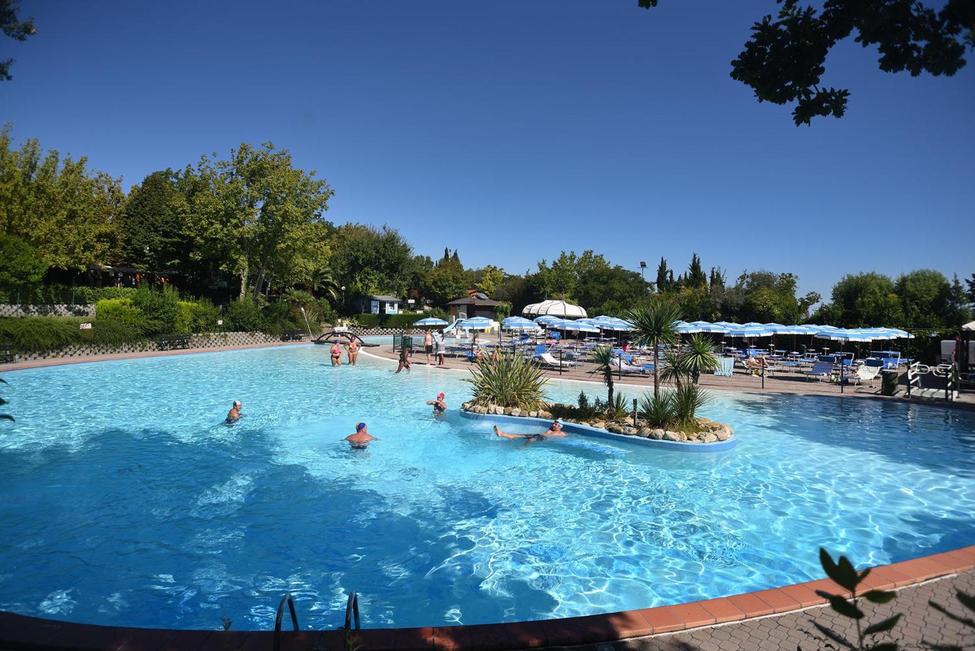 Centro Vacanze Сан-Марино Экстерьер фото